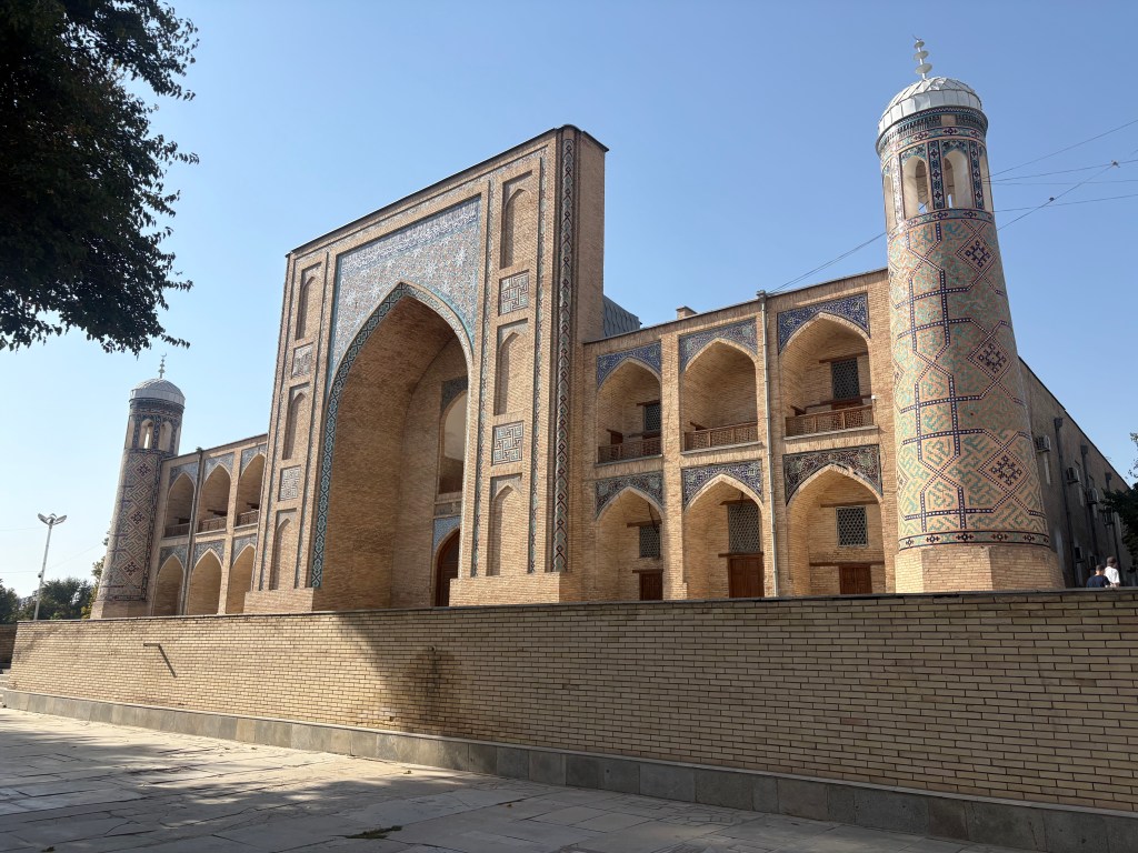 Kukeldash Exterior